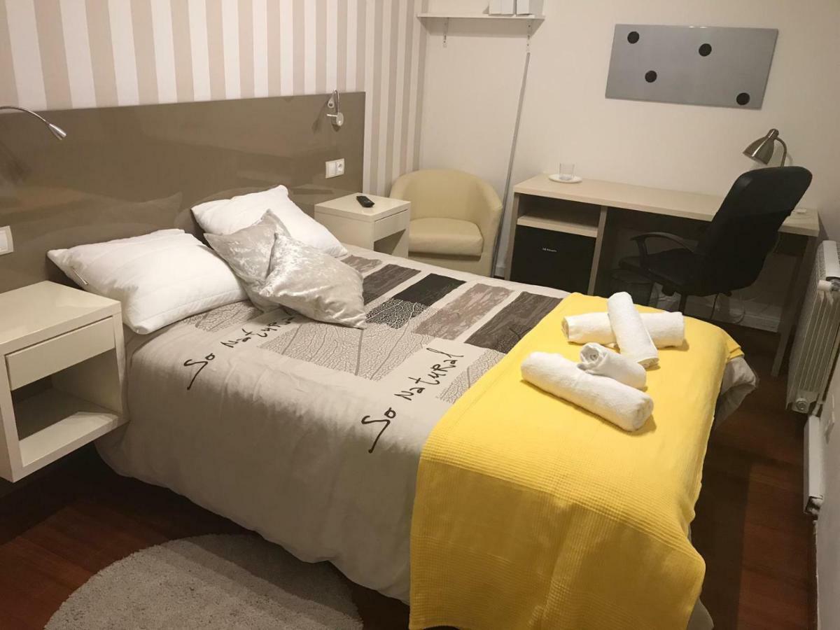 Bed and Breakfast Residencia Compostela Сантьяго-де-Компостела Экстерьер фото